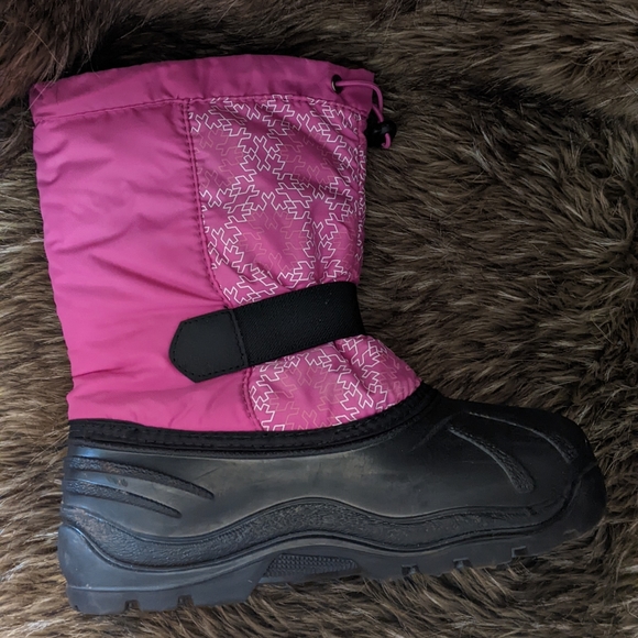 Kamik Child's Sturdy Pink Boots- 4 - Picture 3 of 11